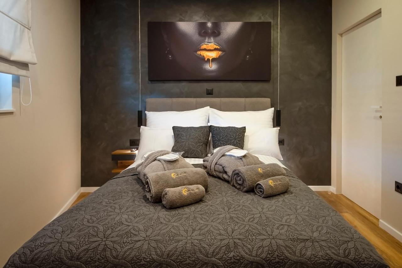Luxury Apartment Vista Del Sole Σίμπενικ Εξωτερικό φωτογραφία