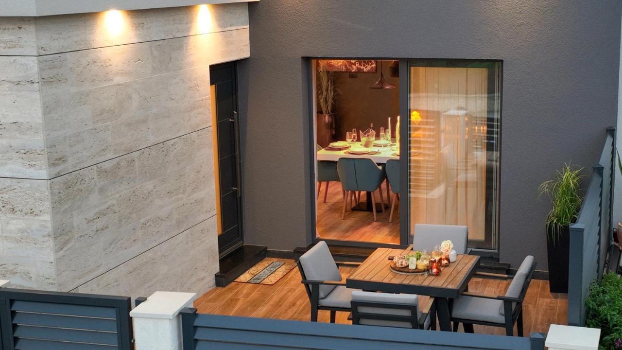Luxury Apartment Vista Del Sole Σίμπενικ Εξωτερικό φωτογραφία