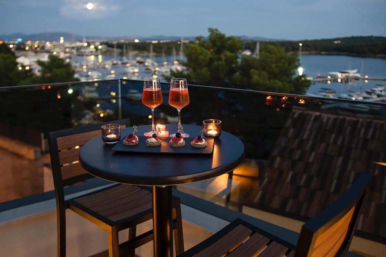 Luxury Apartment Vista Del Sole Σίμπενικ Εξωτερικό φωτογραφία